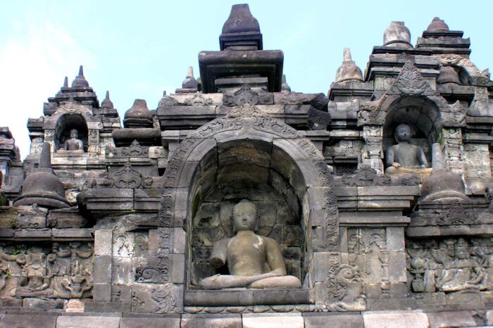 Боробудур: фрагмент буддийского храма