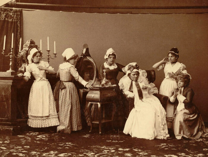 Мария Александровна Славина роли Графини в постановке 1890 года