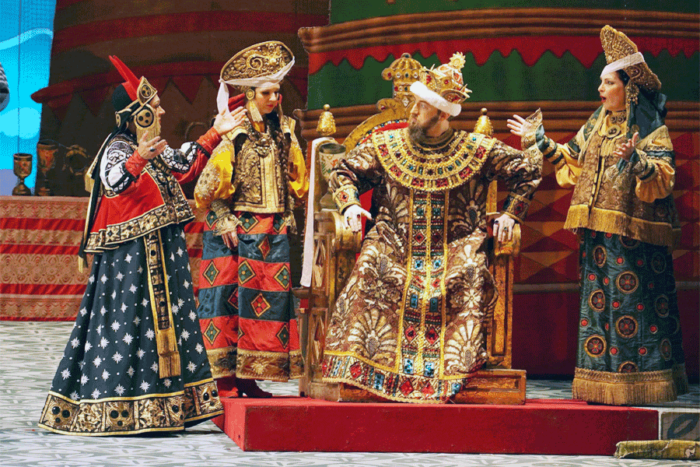 Опера "Сказка о царе Салтане" в постановке Мариинского театра