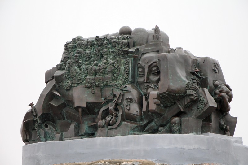 Памятник "Исход и Возвращение"