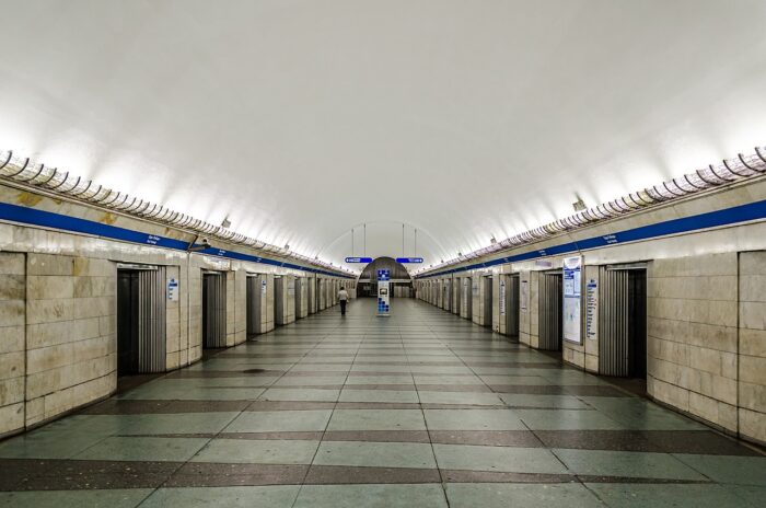 "Парк Победы" — первая в мире станция закрытого типа