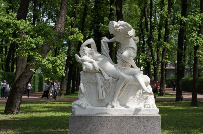Скульптурная группа "Амур и Психея", школа Джованни Бернини, Италия, конец XVII в.