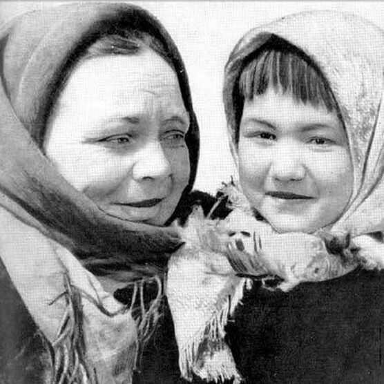 Анна Тахтарова с внучкой Ритой