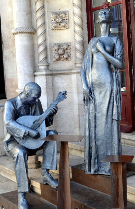 Памятник исполнителям фаду, Лиссабон