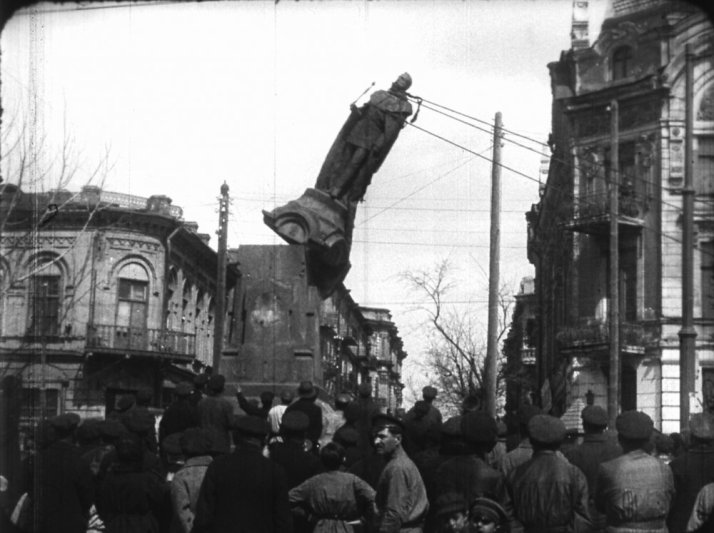 Снос памятника Александру II в Ростове-на-Дону в 1924 г.