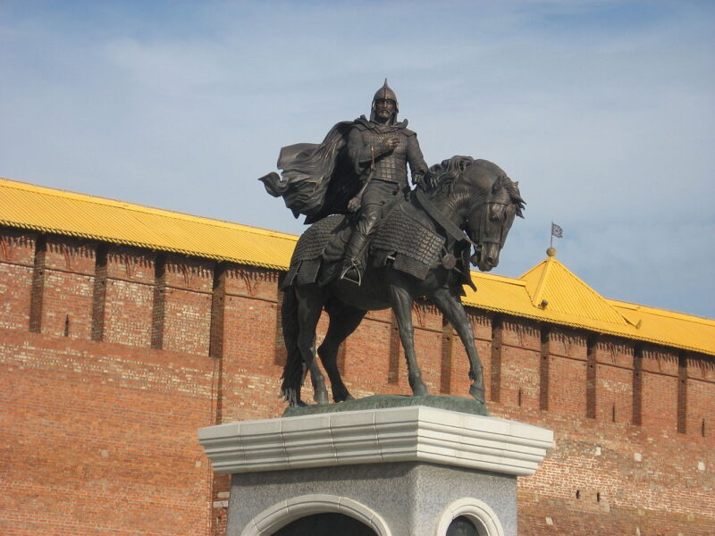Памятник Дмитрию Донскому, Коломенский кремль