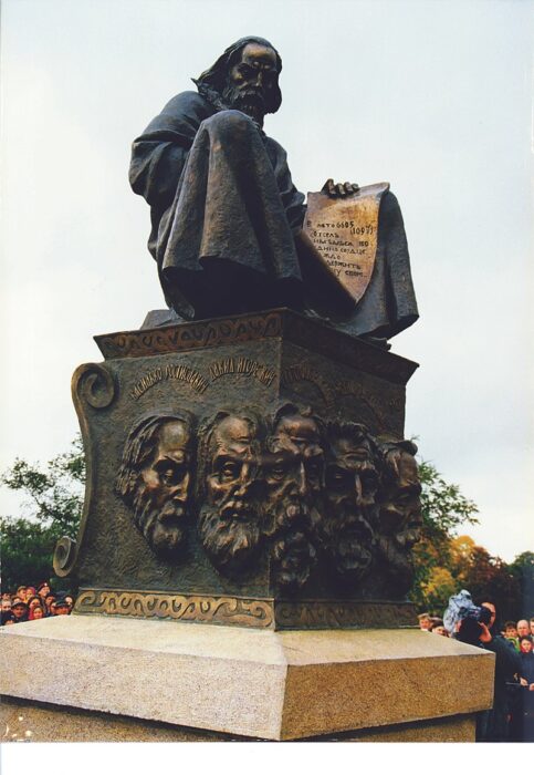 Памятник Любечскому съезду князей