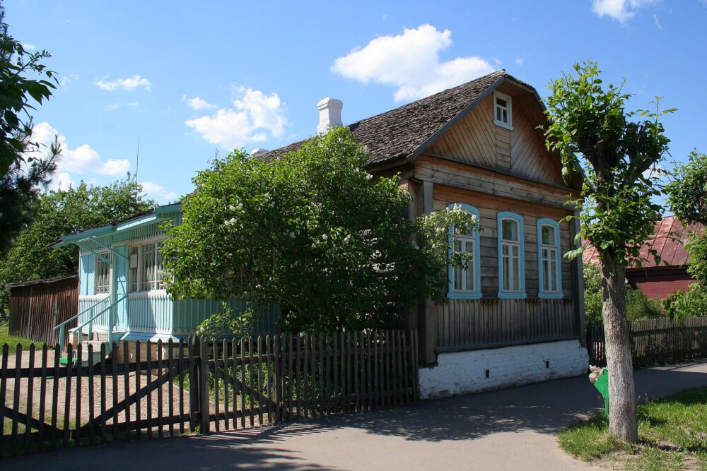 Дом, в котором Юрий Гагарин жил в школьные годы, г. Гагарин
